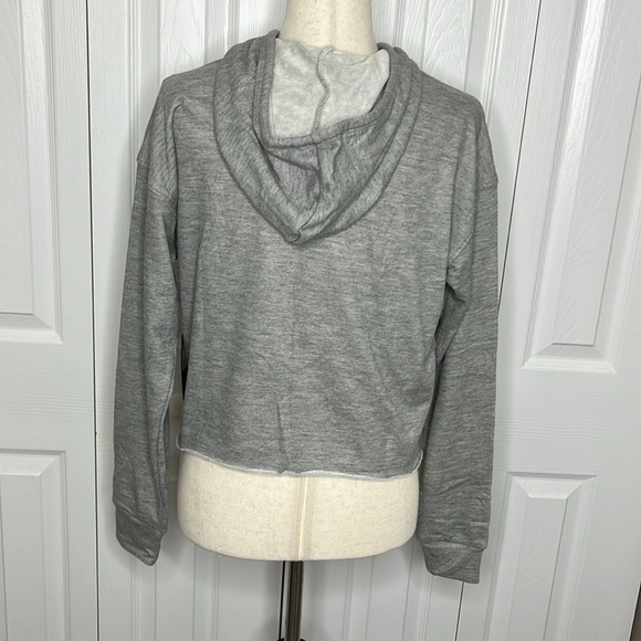 Wildfox Women’s Active Hooded Cropped Pullover - Picture 2 of 6